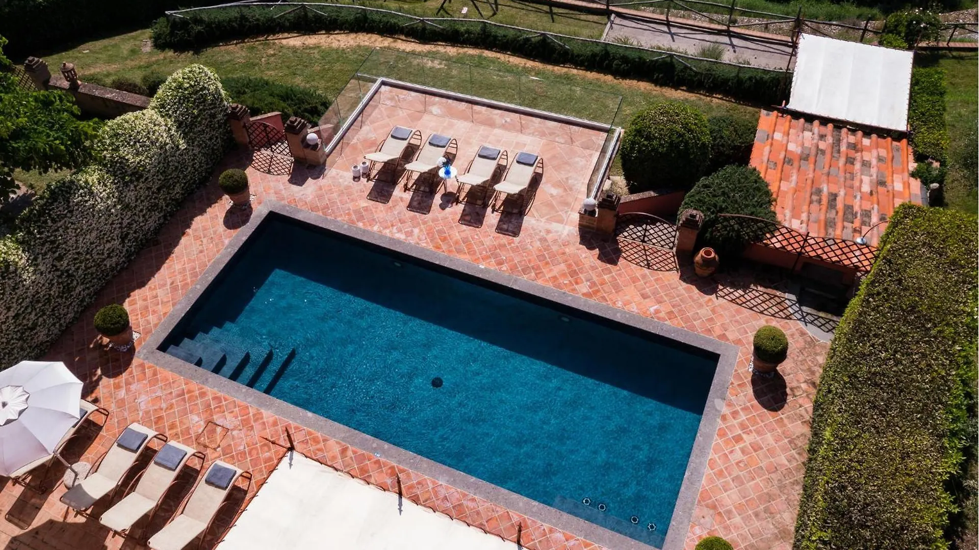 Gorgeous Home In Fabbrica With Jacuzzi Molino Mazzetti Hébergement de vacances